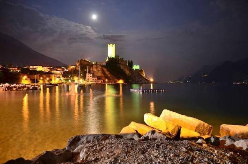 Apartments Manga Rosa Malcesine Eksteriør bilde